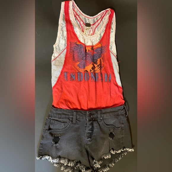 Free People and Celebrity Pink Tops - 2 for 1 outfit Free People and Celebrity Pink